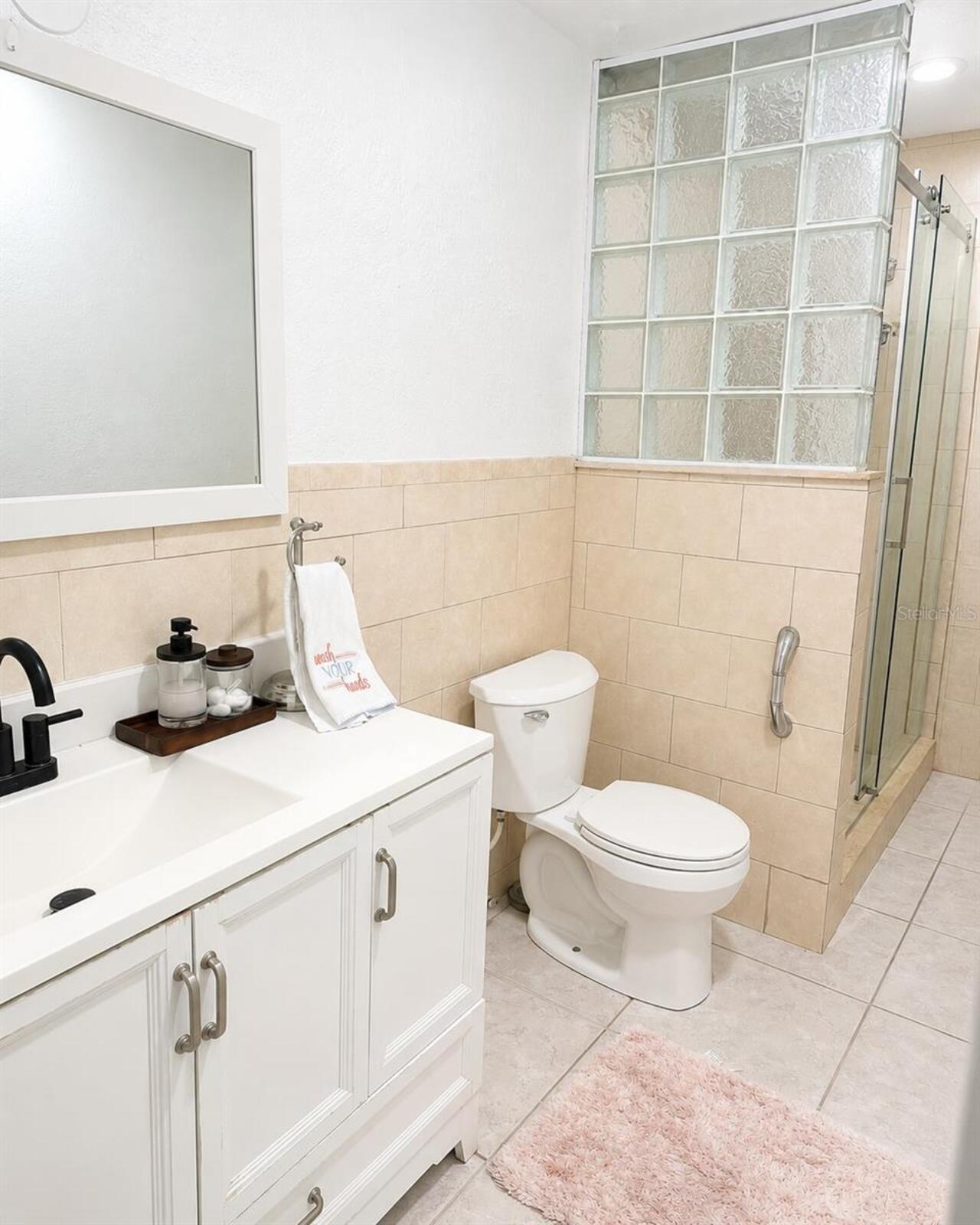 Listing Photo 10