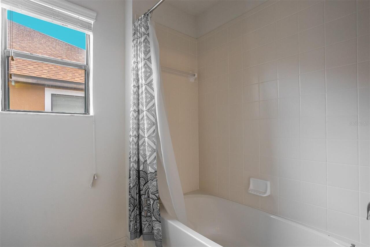 Listing Photo 37