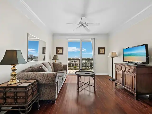 Listing Photo 18
