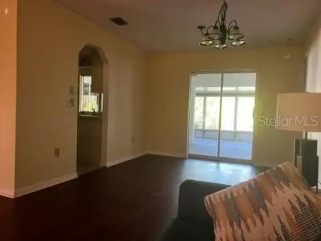 Listing Photo 7