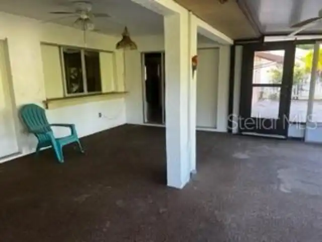 Listing Photo 12