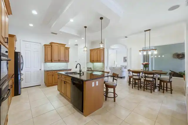 Listing Photo 17