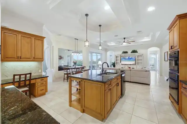 Listing Photo 18