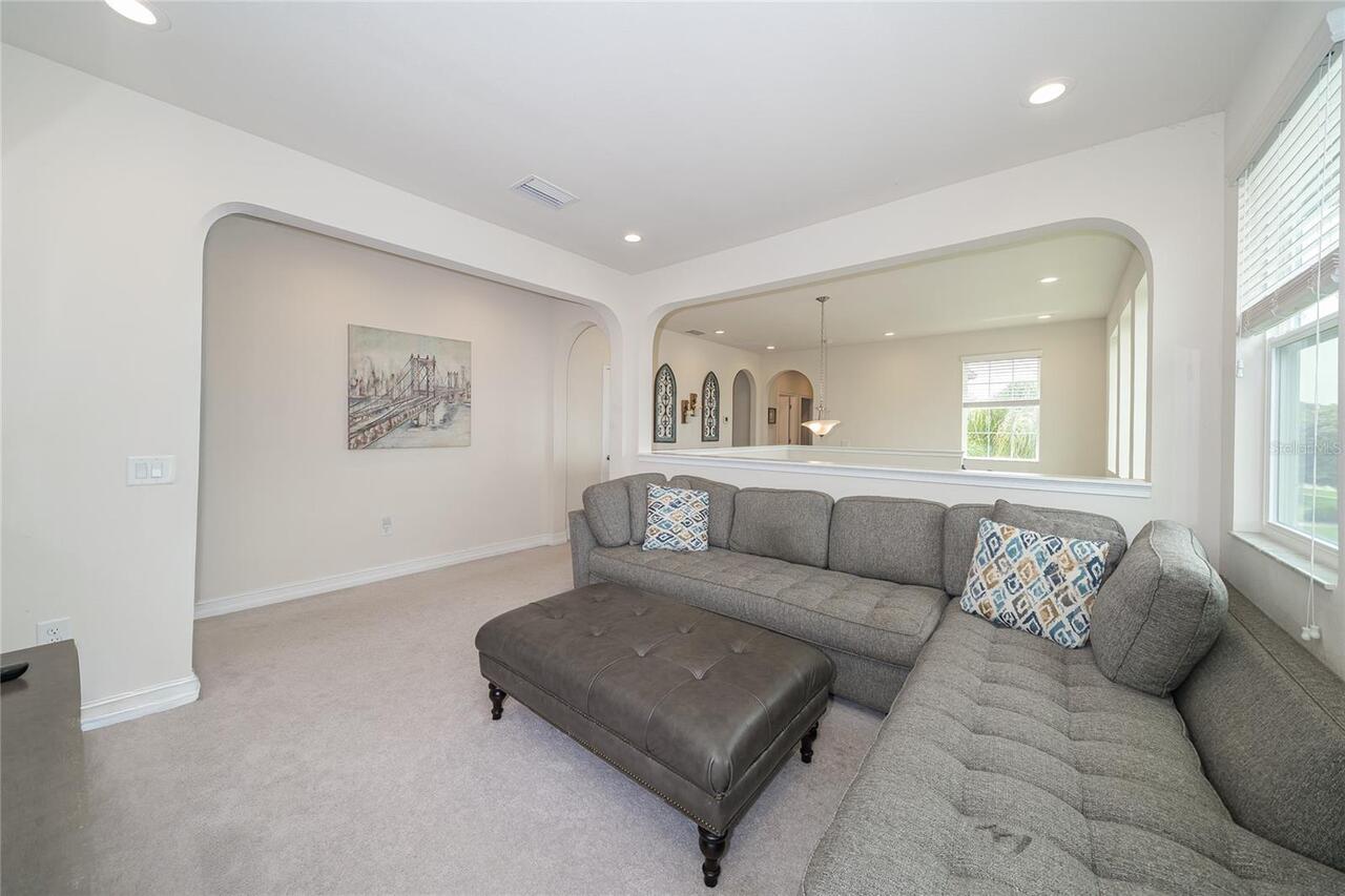 Listing Photo 33