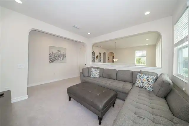 Listing Photo 33