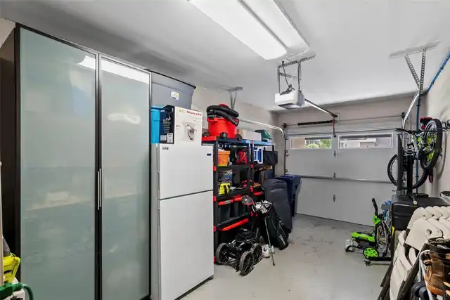 Listing Photo 25