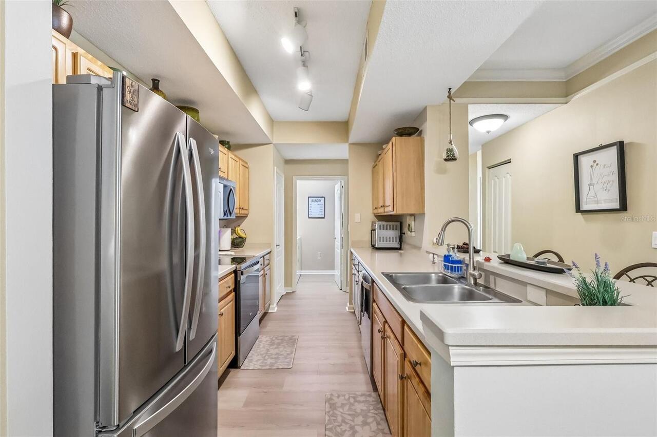 Listing Photo 11