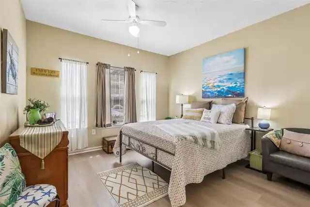 Listing Photo 19