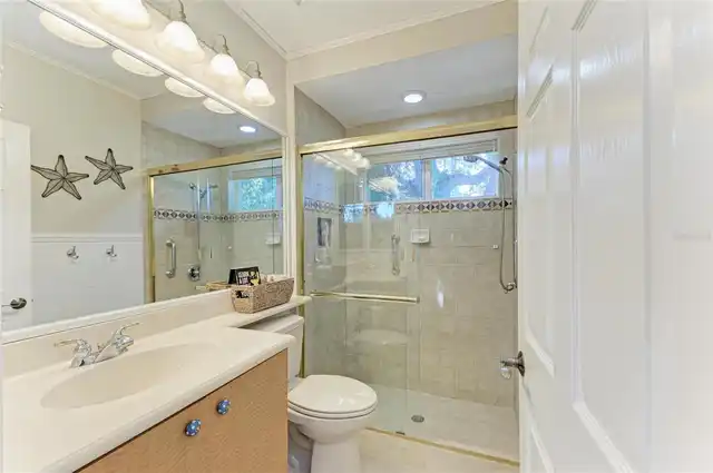 Listing Photo 41