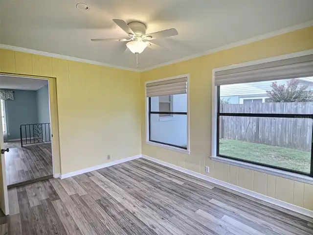 Listing Photo 37