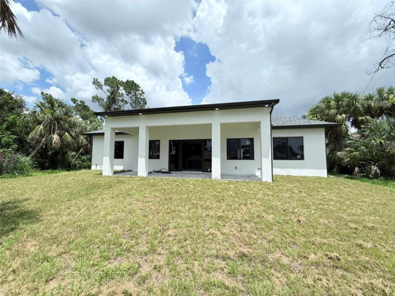 Listing Photo 7