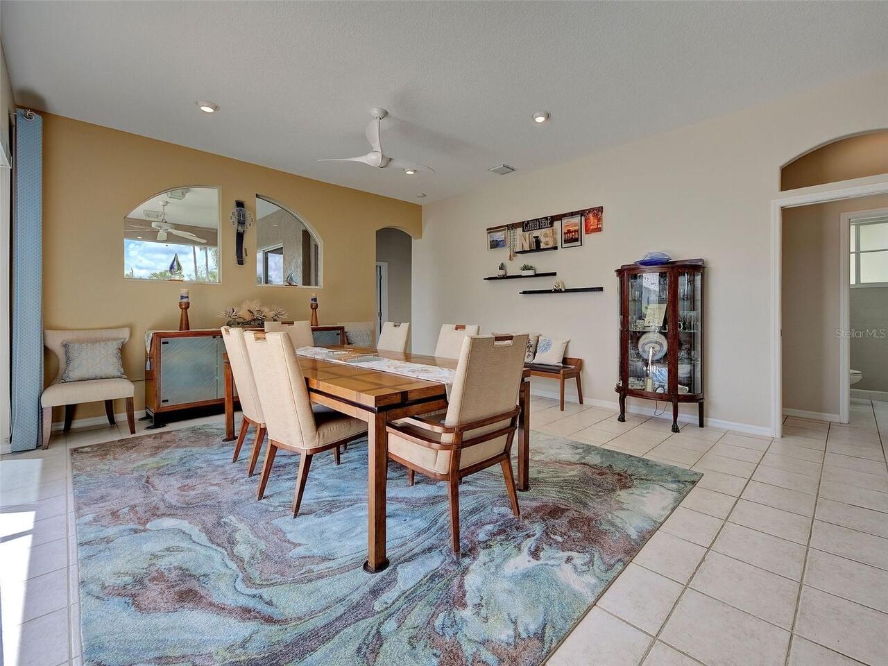 Listing Photo 16