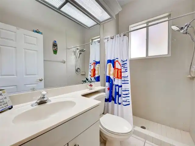 Listing Photo 38