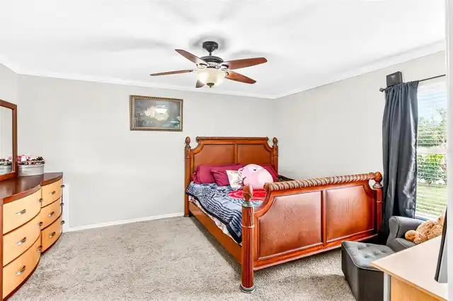 Listing Photo 20