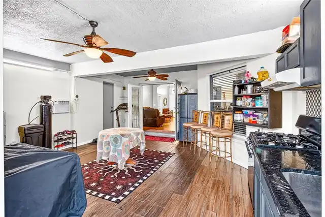 Listing Photo 28