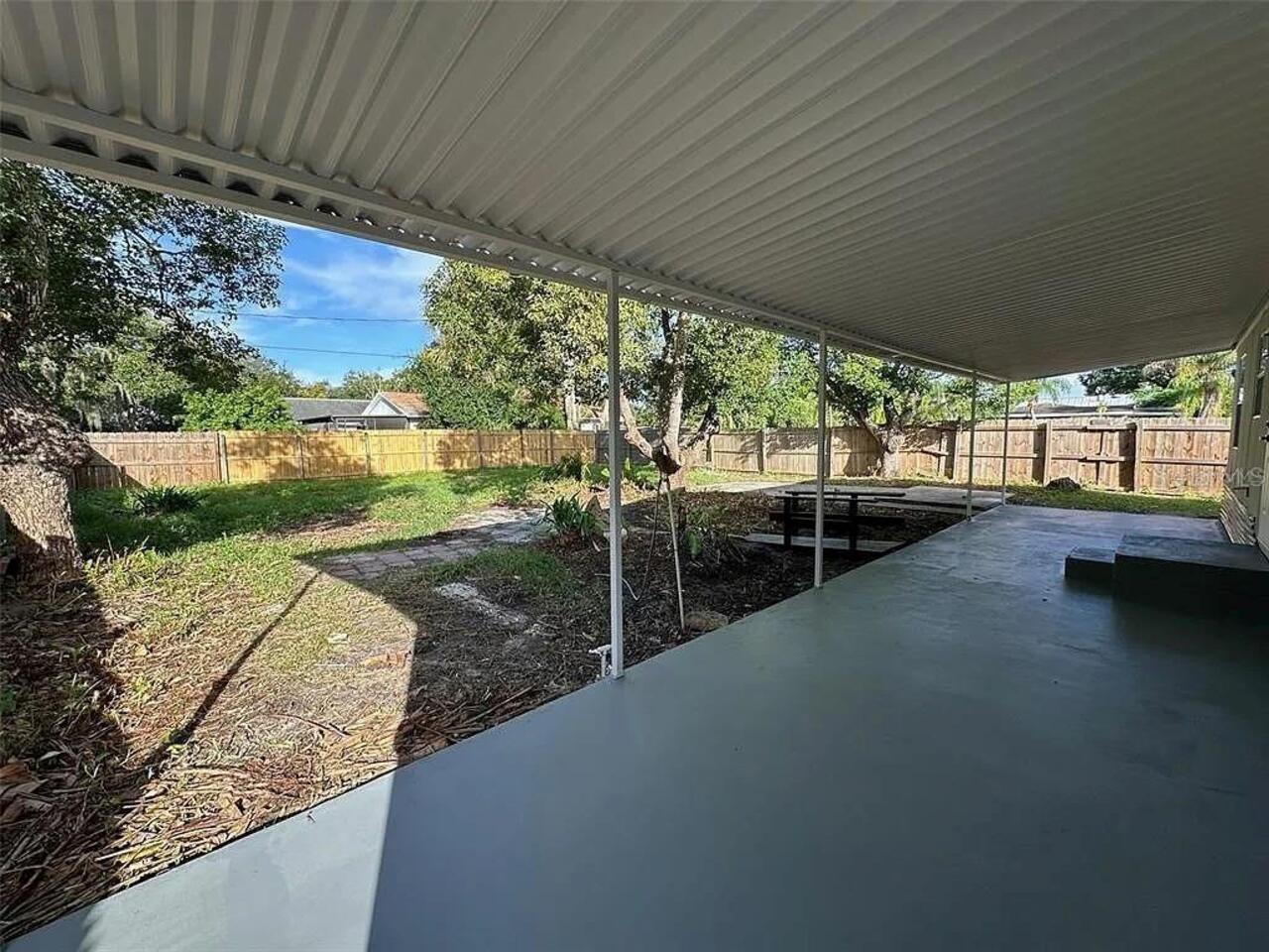Listing Photo 7