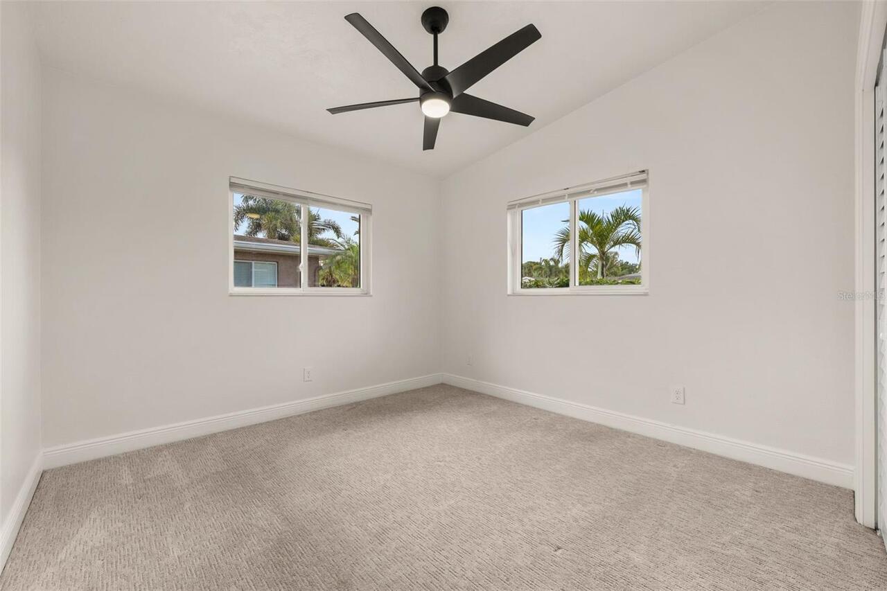 Listing Photo 33