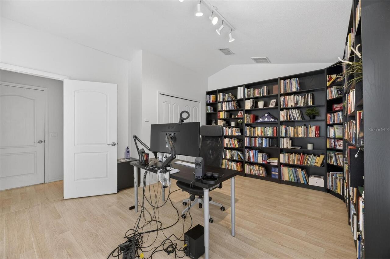 Listing Photo 28