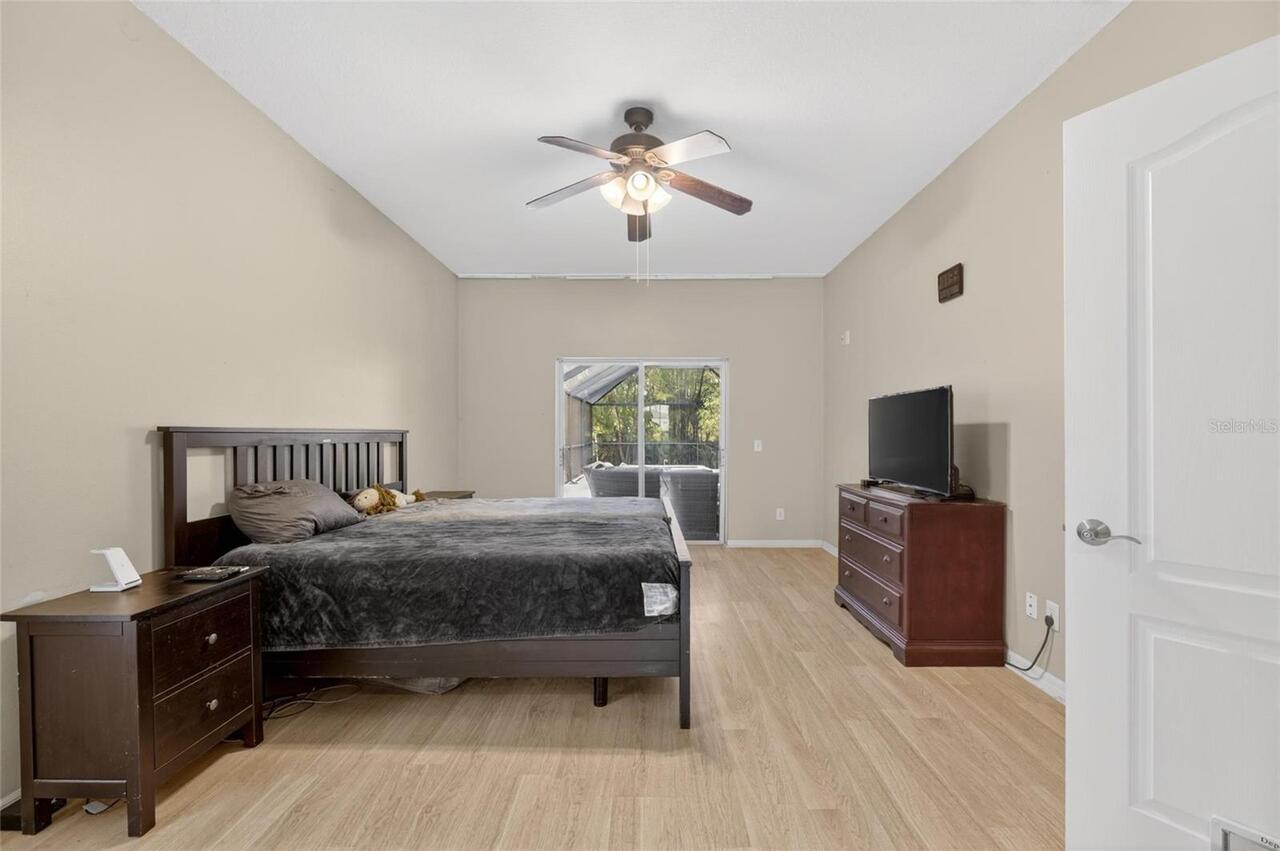Listing Photo 37