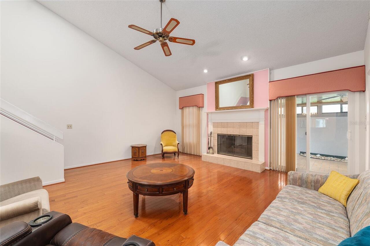 Listing Photo 14