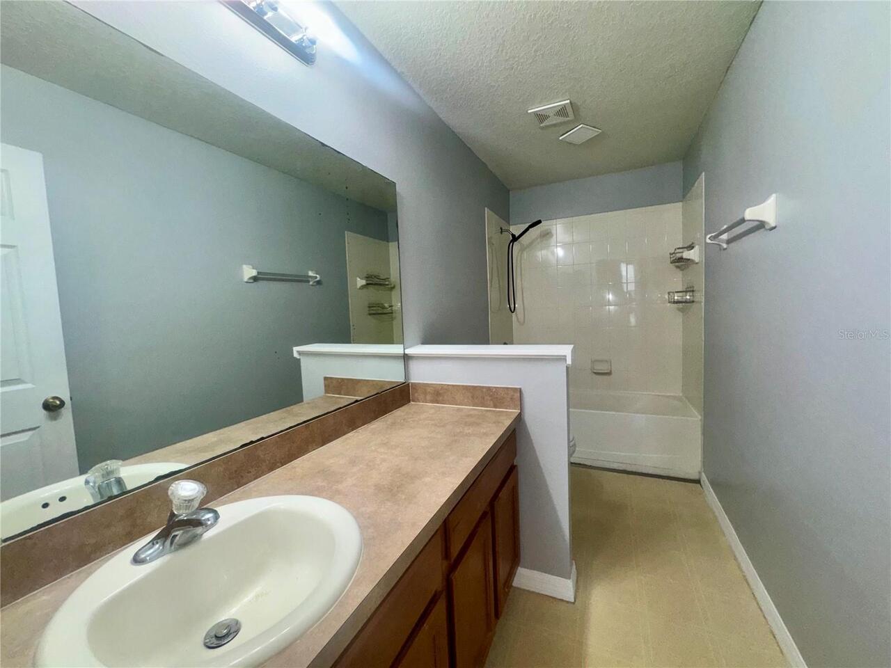 Listing Photo 14
