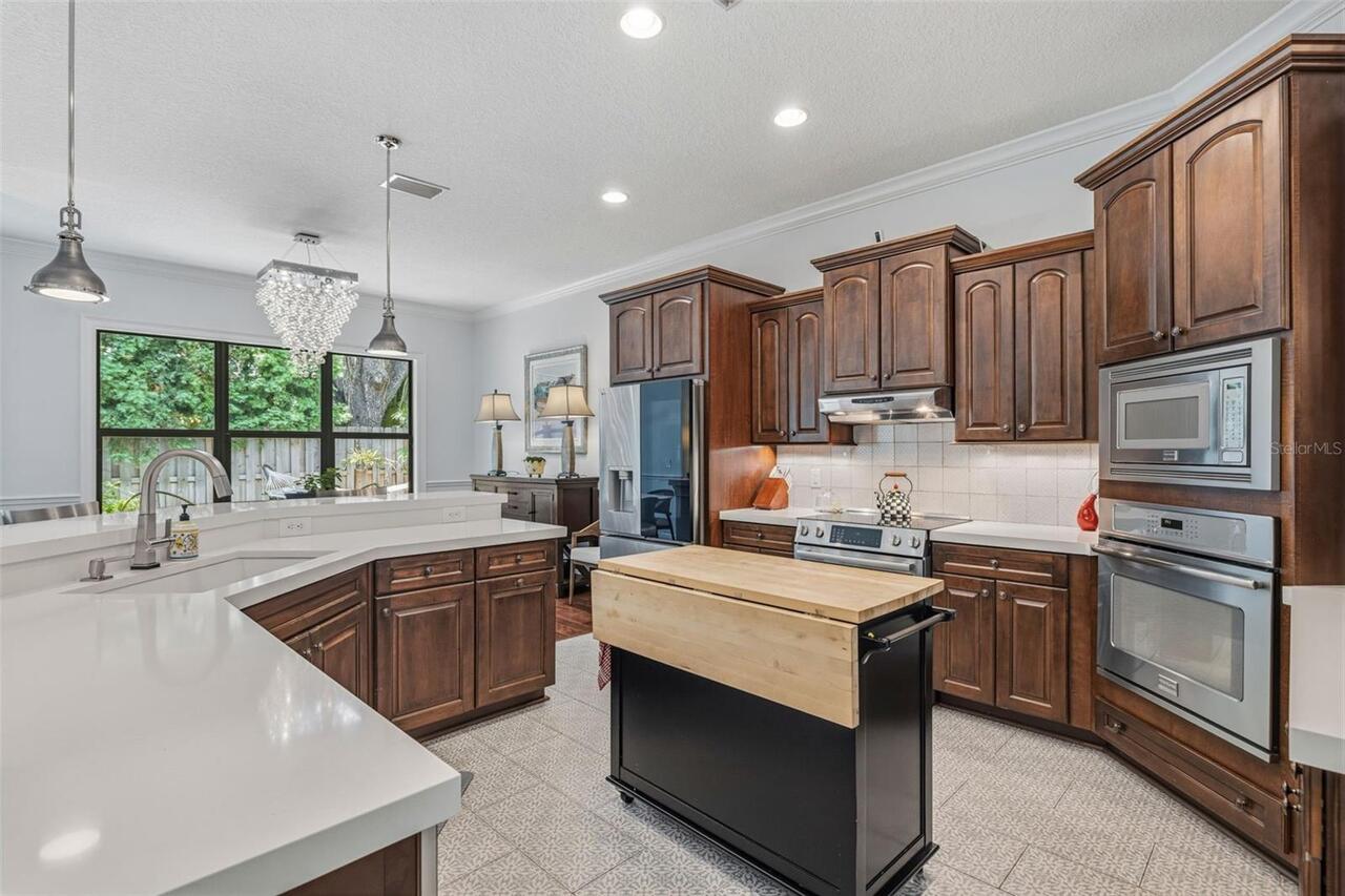 Listing Photo 18