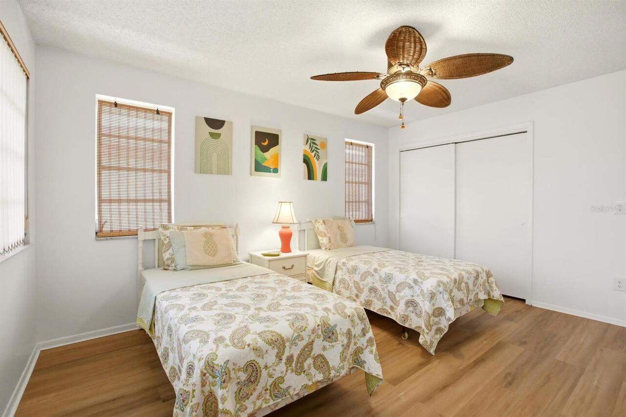 Listing Photo 23