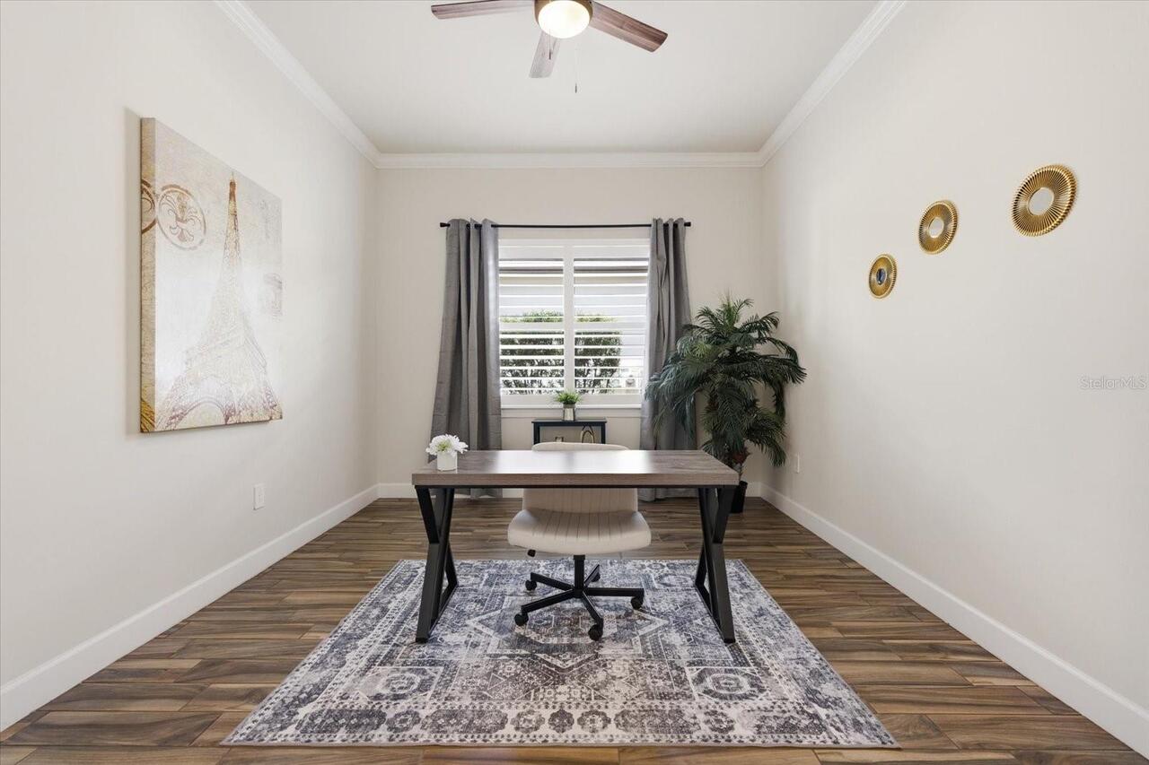 Listing Photo 12