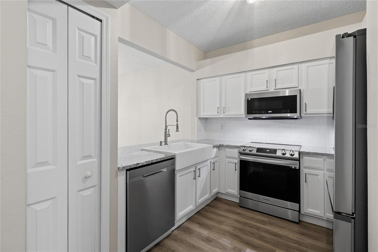 Listing Photo 9