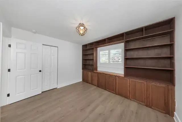 Listing Photo 33
