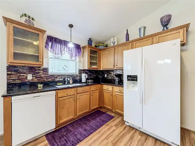 Listing Photo 29
