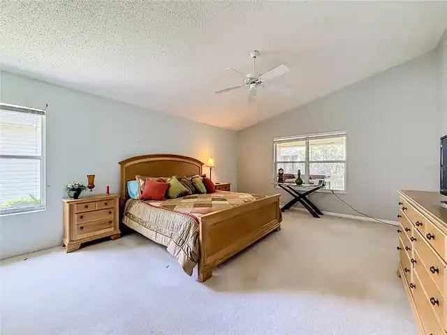 Listing Photo 34