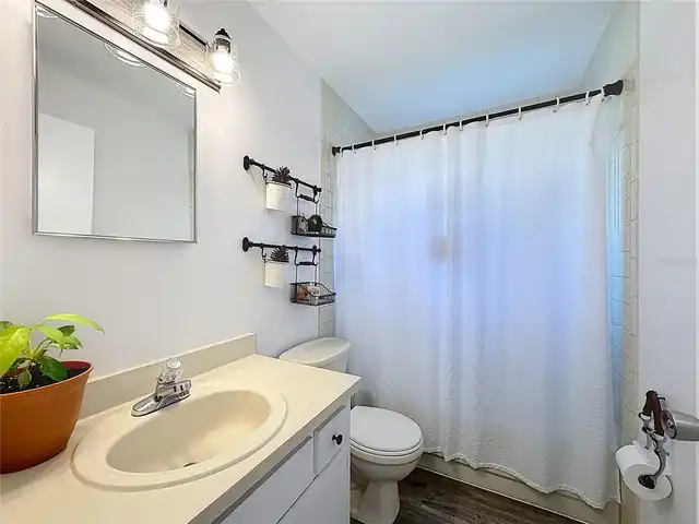 Listing Photo 26
