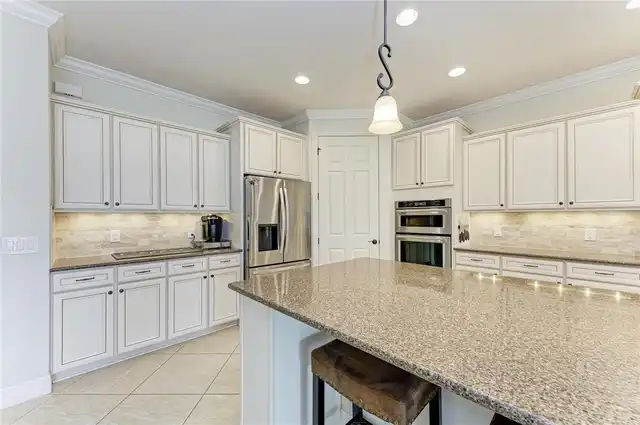 Listing Photo 18