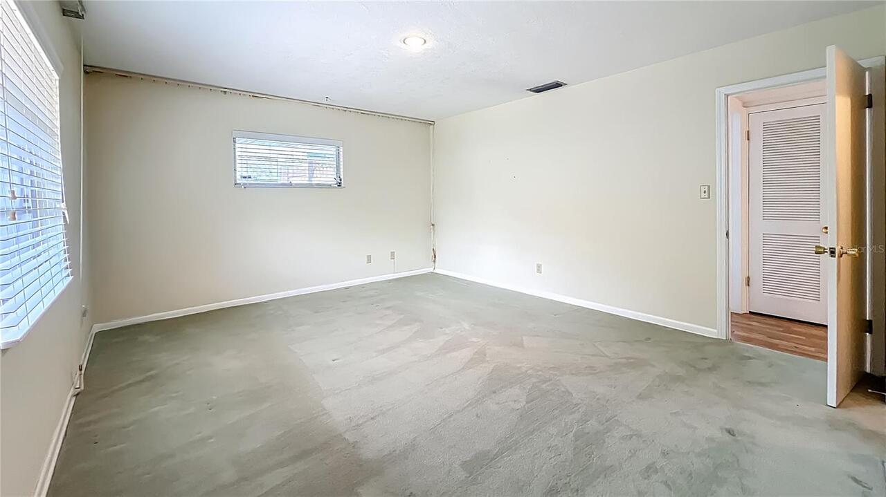 Listing Photo 27