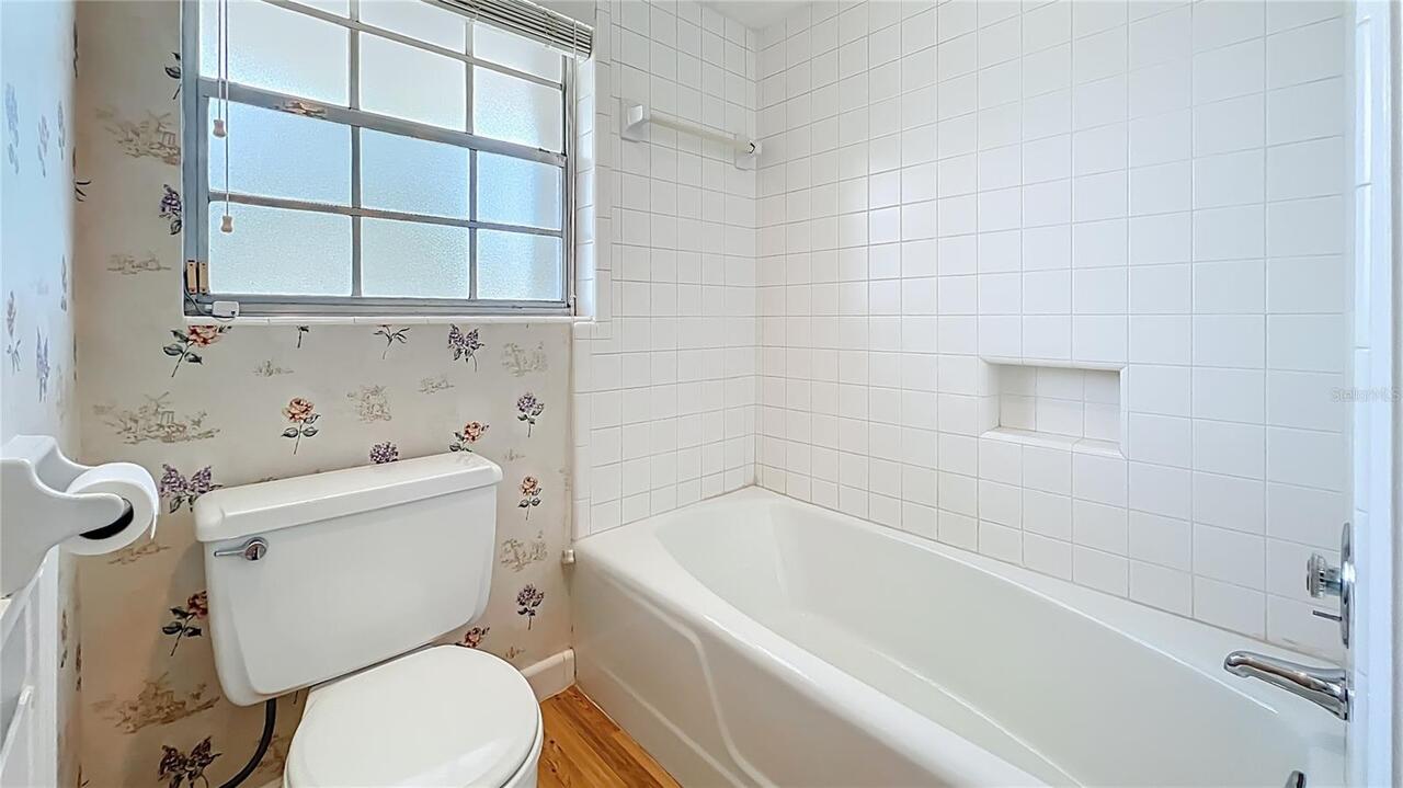 Listing Photo 34