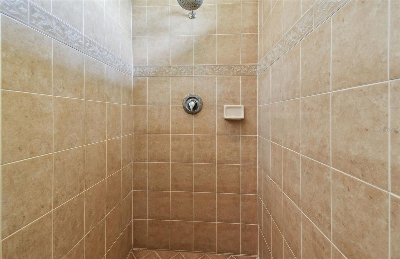 Listing Photo 43