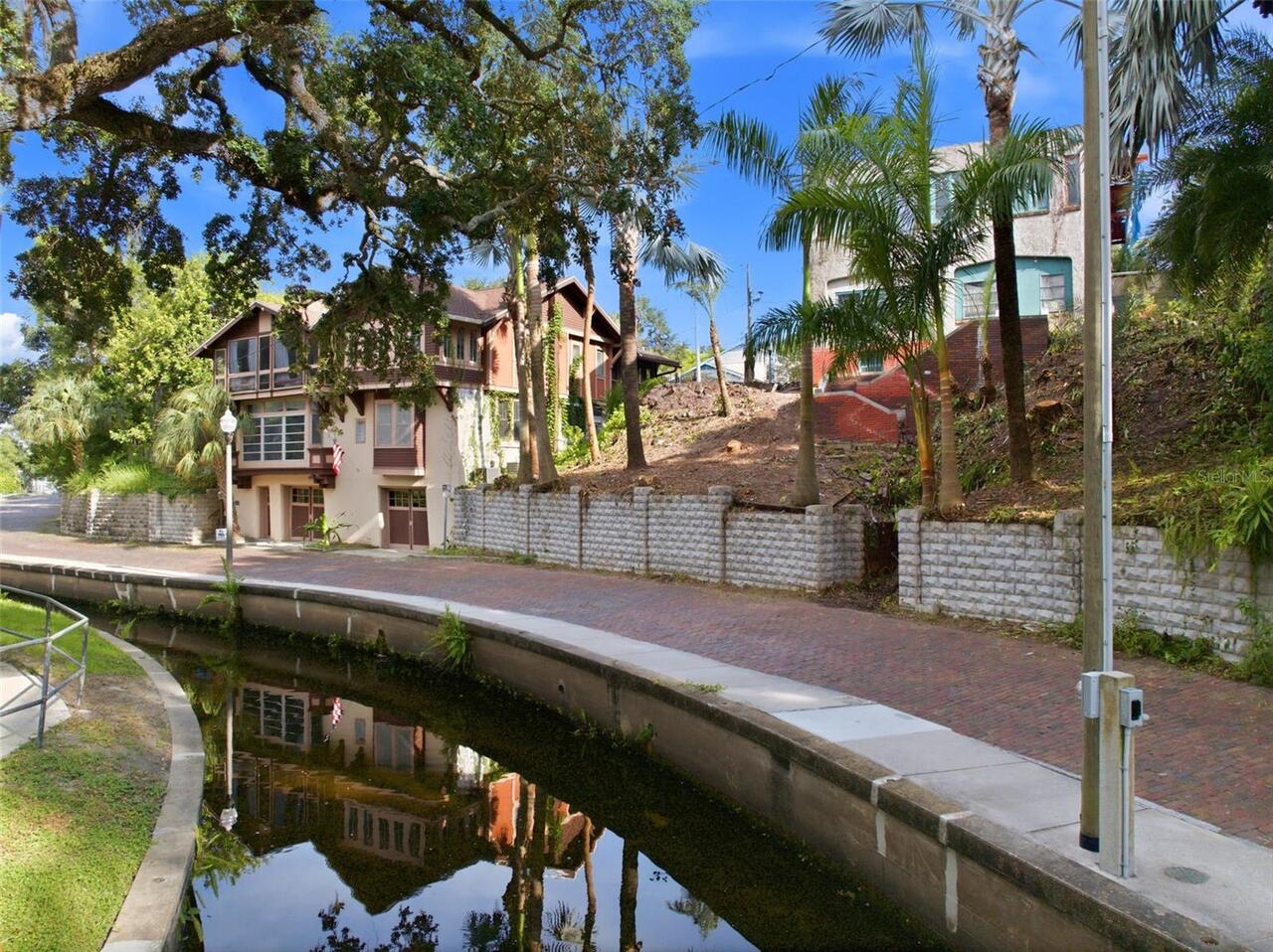 Listing Photo 10