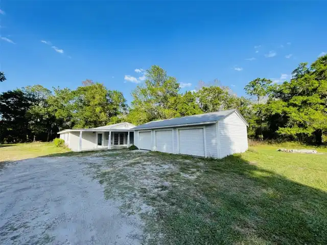 Listing Photo 17
