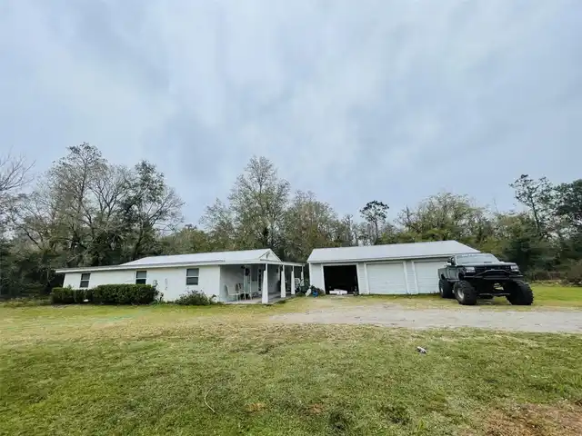 Listing Photo 18
