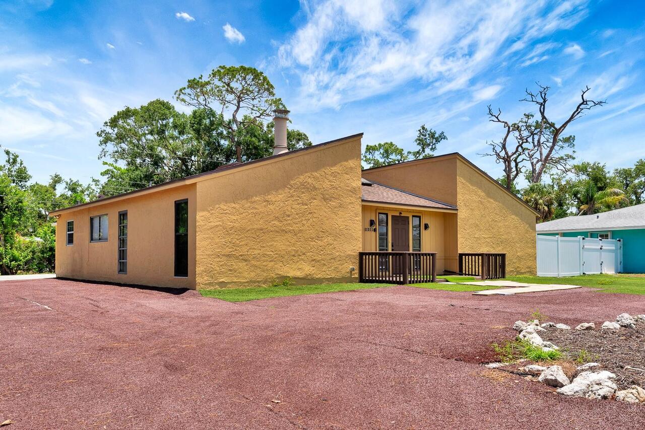 Listing Photo 41