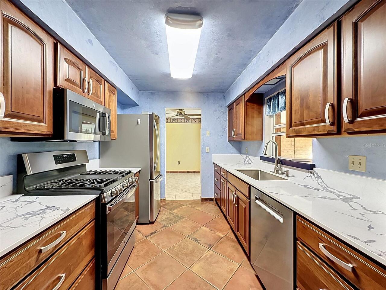 Listing Photo 17