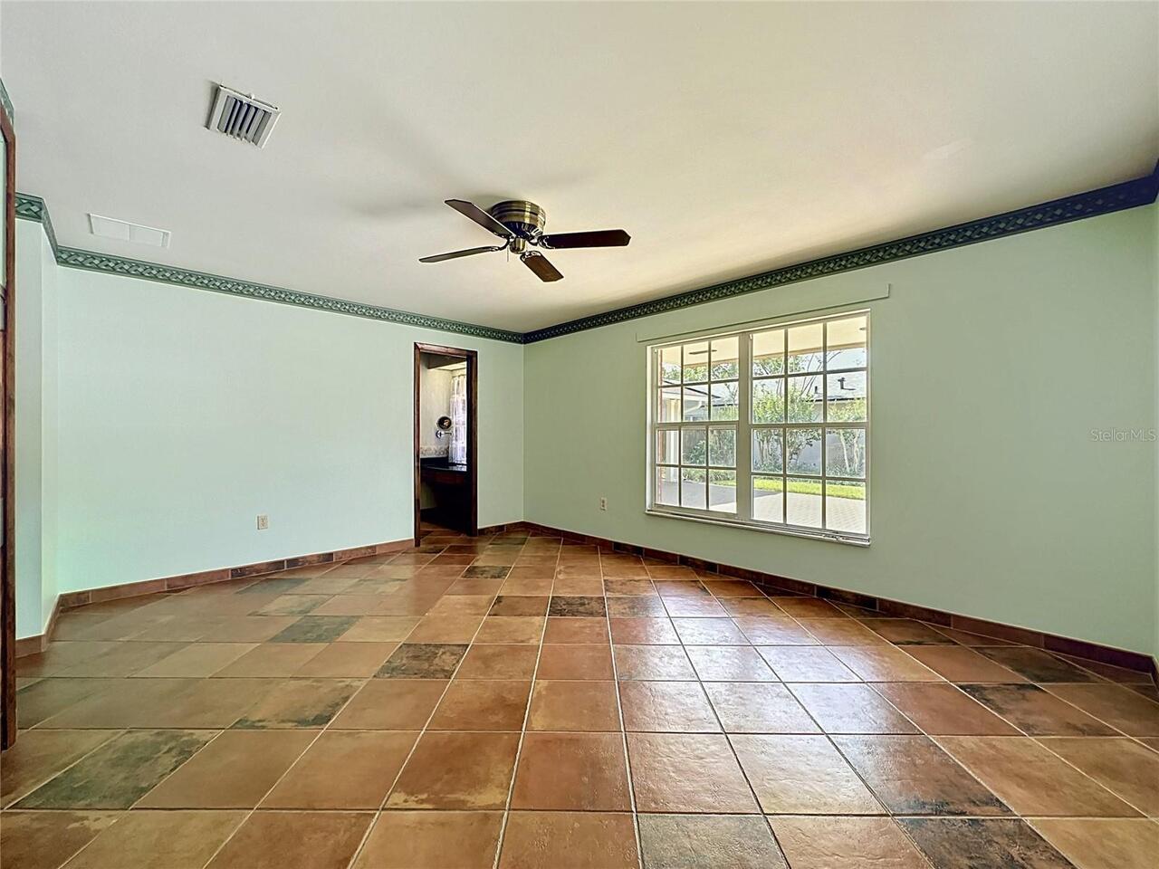 Listing Photo 44