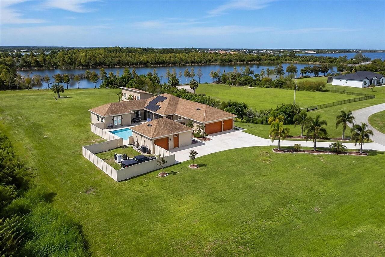 Ruskin Real Estate