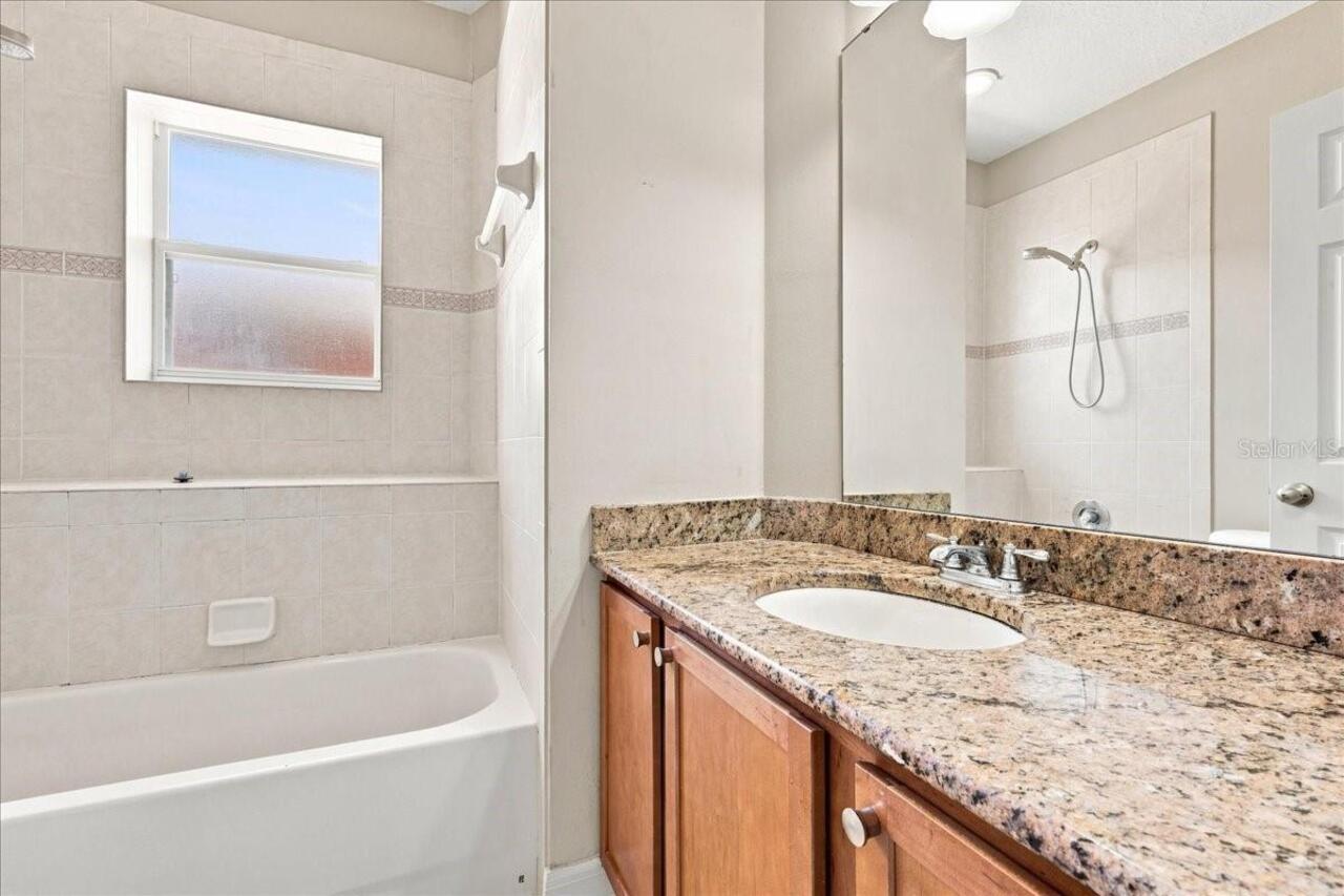 Listing Photo 15