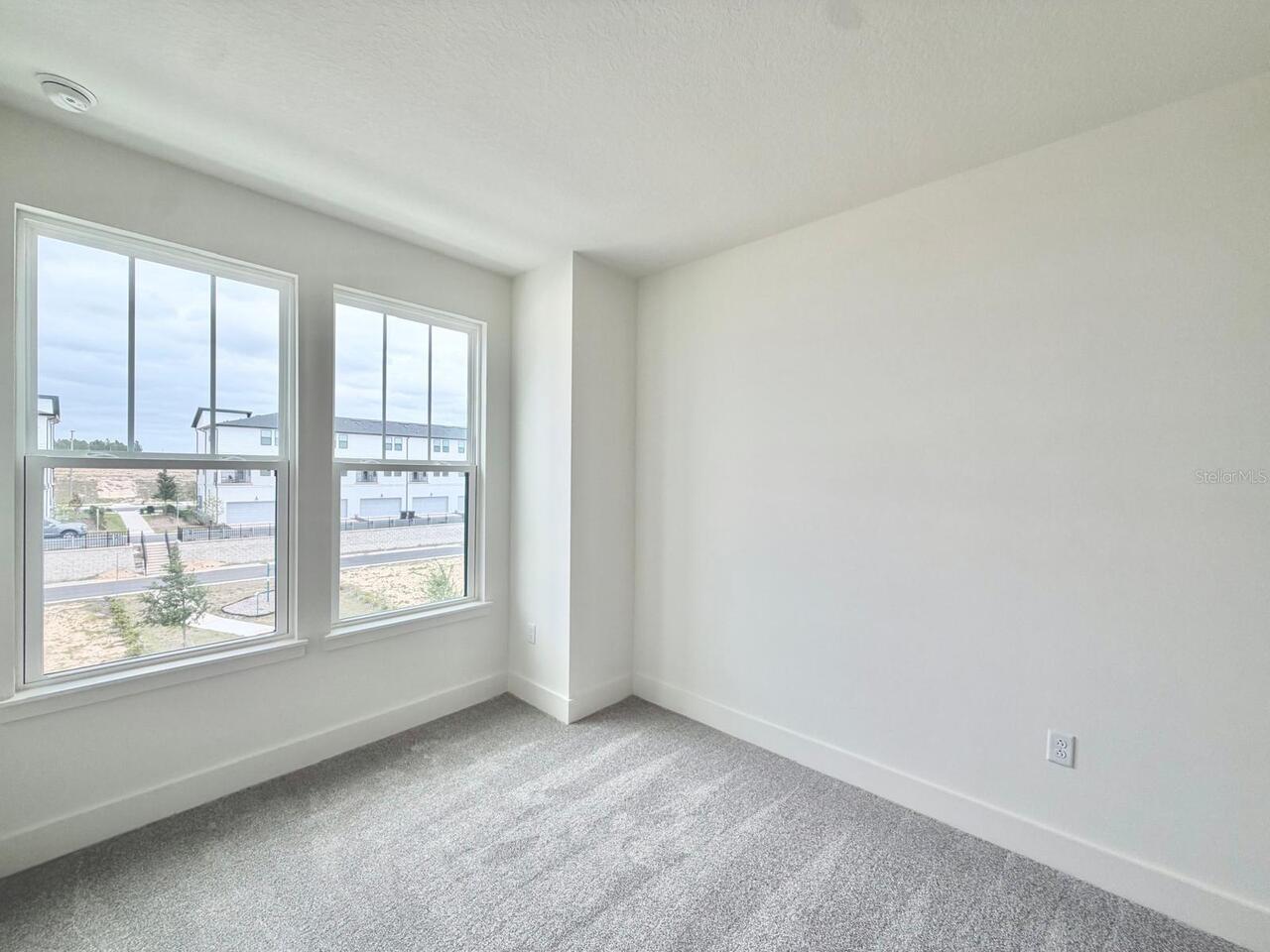 Listing Photo 16