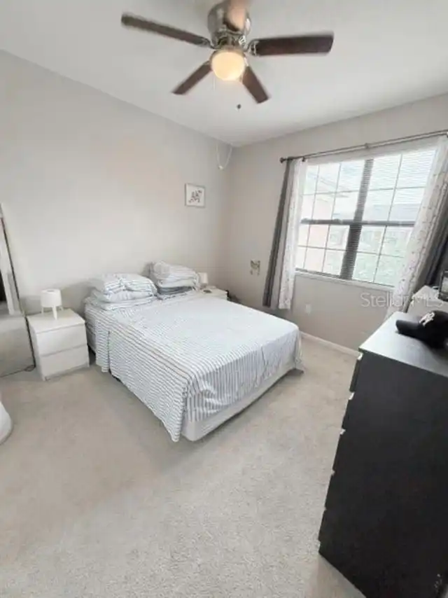 Listing Photo 10