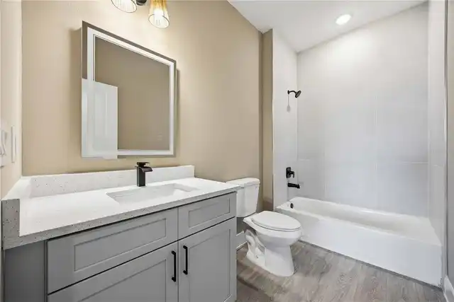 Listing Photo 22