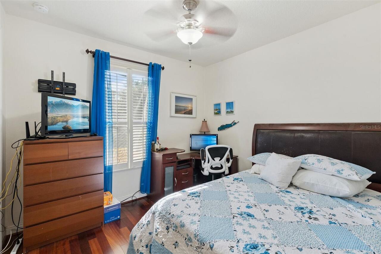 Listing Photo 17
