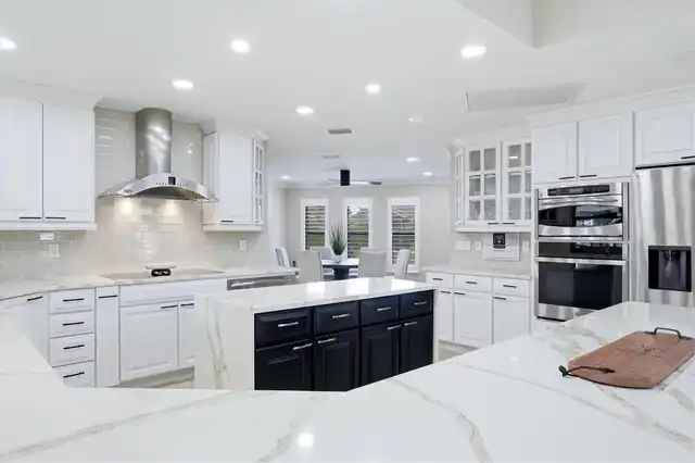 Listing Photo 10